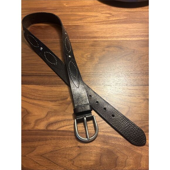 Fossil Embossed Black Leather Belt with Metal Buckle and Metal detail - Large main image 6